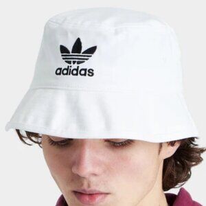 ADIDAS ORIGINALS TREFOIL BUCKET HAT WHITE
